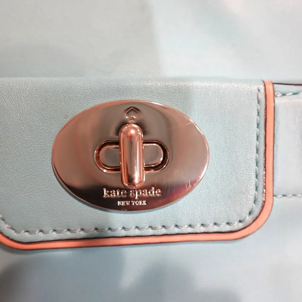 kate spade ❤️ ships